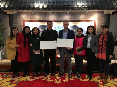 Board visits Chongqing #37 Secondary School in China