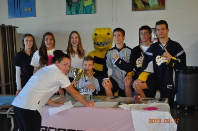 Bishop ACCSS Holds Club and Sports Fair