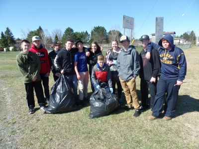 Bishop Alexander Carter students help clean-up the community for Catholic Education Week